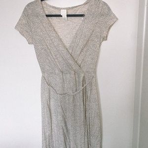 White, speckled dress.